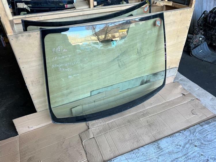Лобовое стекло Тойота Приус в Хасавюрте 236521